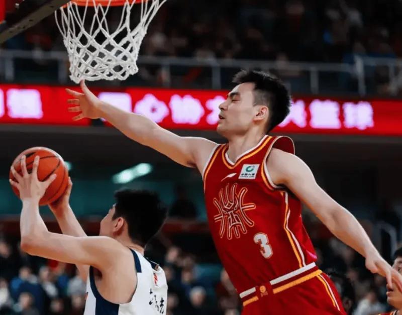 AG体育登录入口-CBA官宣贾明儒获最佳第六人！进攻全面+数据提升，成山西二阵核心
